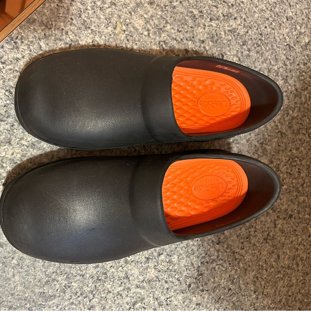 Crocs non slip black work clogs